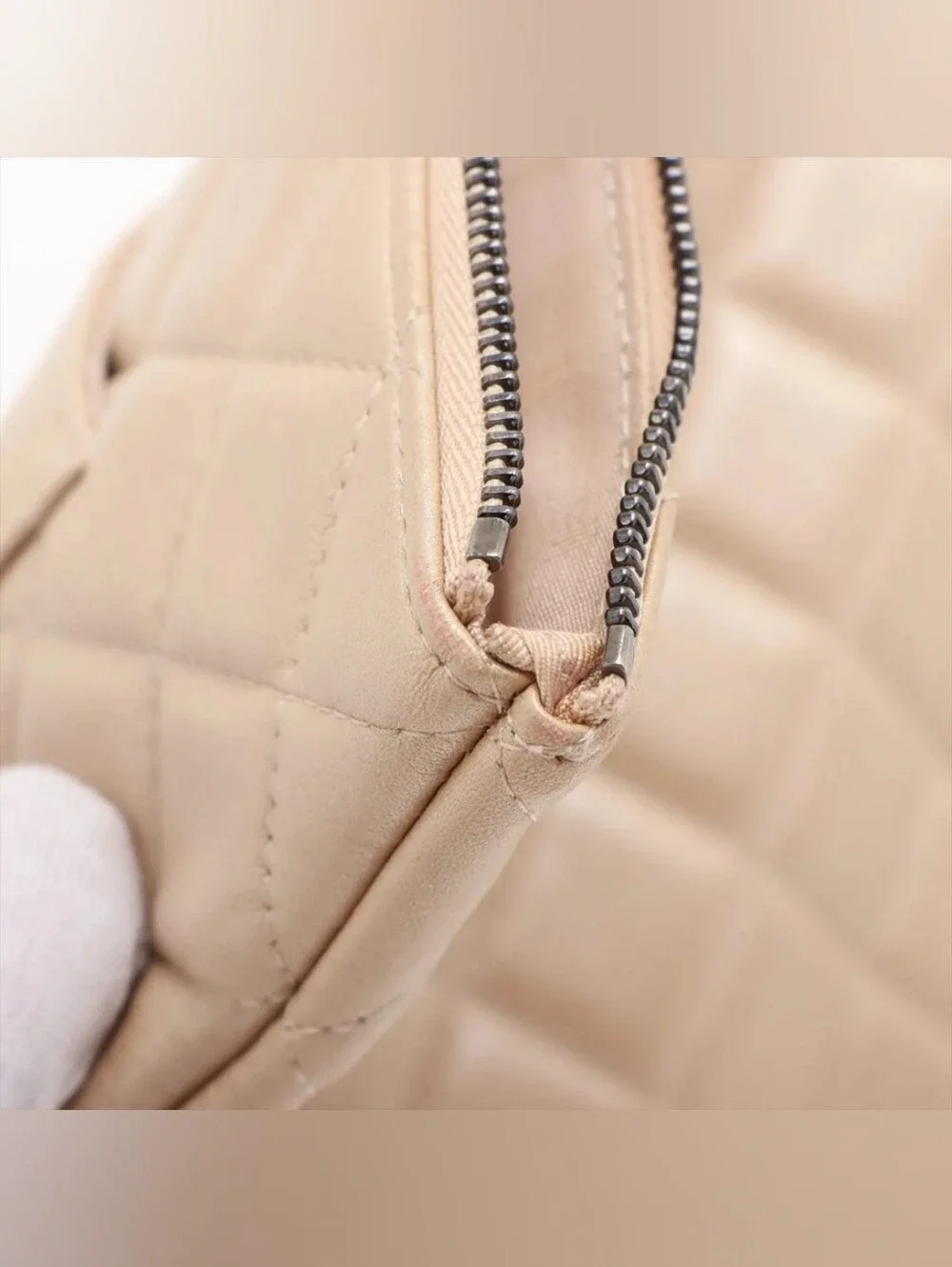 CHANEL cc logo